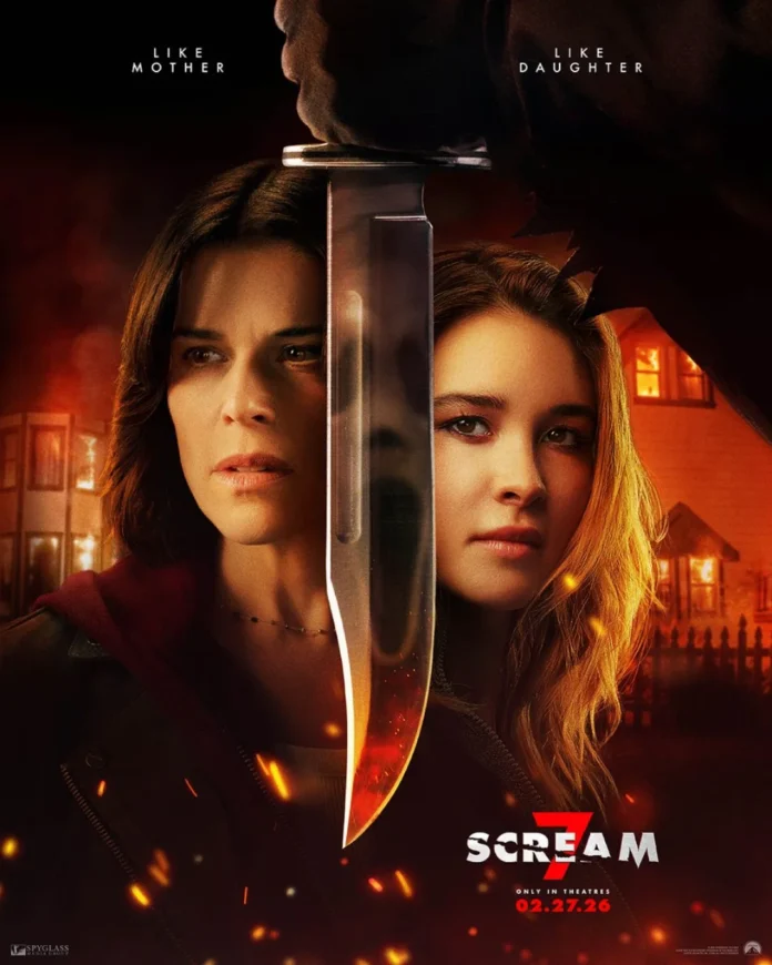 Poster film Scream 7 (2026) menampilkan dua karakter perempuan dengan bayangan pisau di tengah wajah dan latar rumah bernuansa merah gelap.