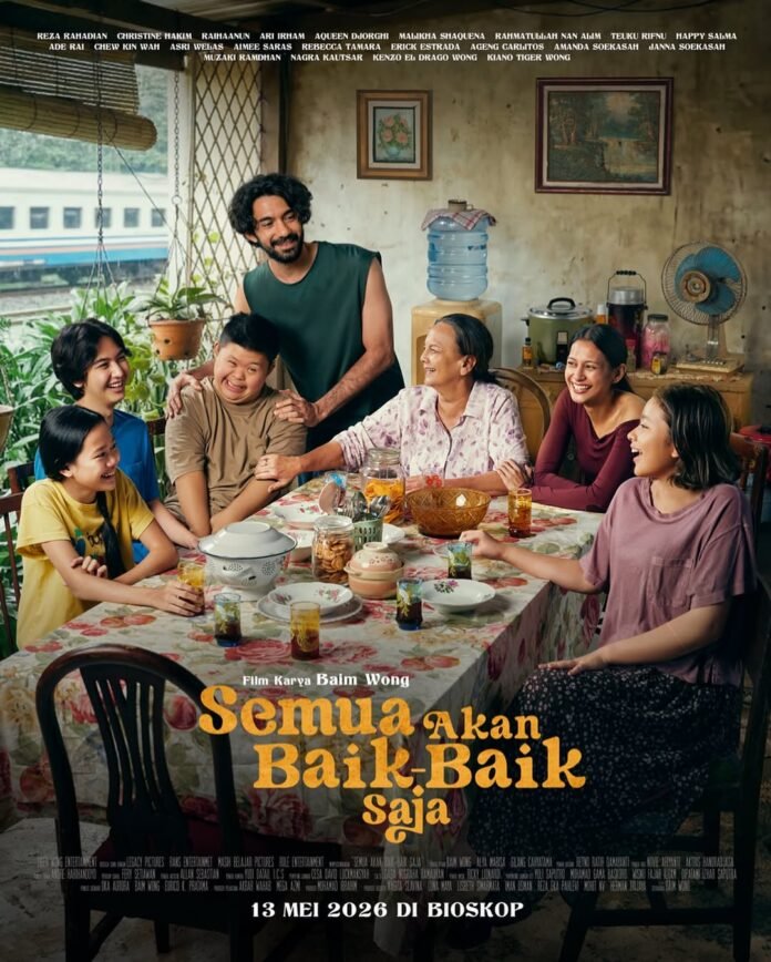 Review film Semua Akan Baik-Baik Saja 2026 yang dibintangi Reza Rahadian dan Christine Hakim dalam drama keluarga emosional Indonesia